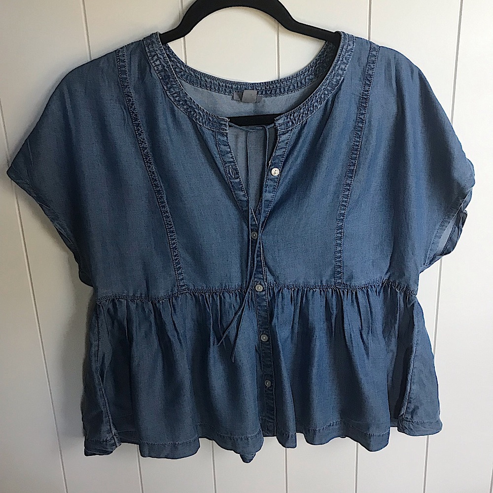 Aerie shirt peplum flowy blue denim short sleeve top